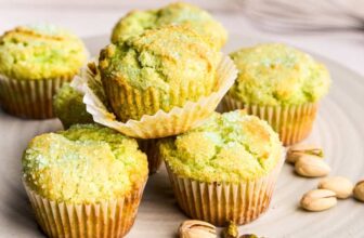 Bakery Type Pistachio Muffins