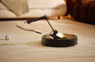 The Robotic Vacuum Arms Race Is Over, and the Unbelievable AI-Powered Roborock Saros Z70 Has Gained