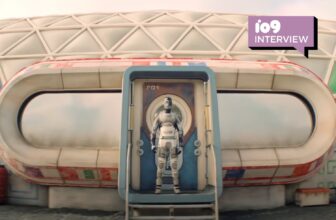 Murderbot’s Creators on Discovering the Proper Tone for the Sci-Fi Comedy-Thriller