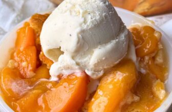 FRESH PEACH COBBLER – The Southern Woman Cooks