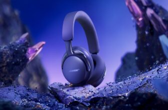 Bose’s New QuietComfort Extremely Headphones Play Nicer With iPhones